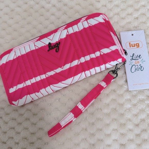 New with tags! Lug wallet / wristlet called the straddle in magenta stripe - Picture 1 of 7